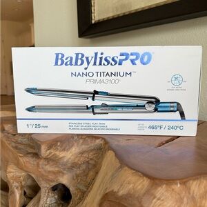 BaByliss Pro Nano Titanium Flat Iron